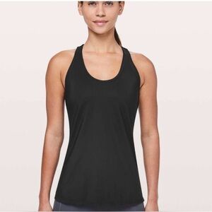 EUC - Lululemon Cross Conditioning 2-In-1 Tank *Medium Support B/C Cup - Size 4